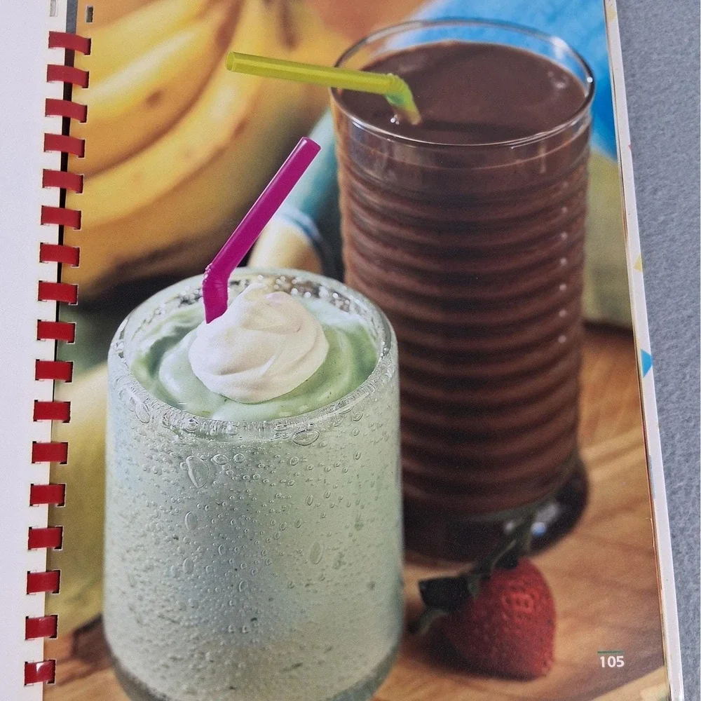 Jell-o Brand Collection Recipes Cookbook Hard Cover Comb Bound 2005